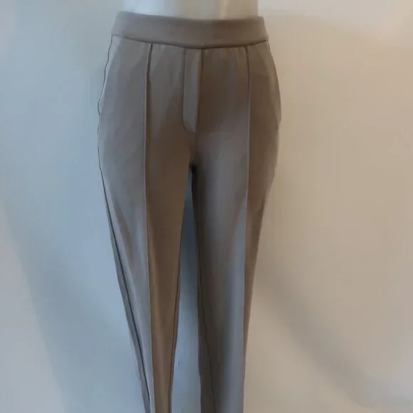NWT Womens Lululemon Taupe (Item-134) Softstreme Pintuck Mid-Rise Pant XS - Picture 6 of 15